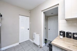 Photo 17- click for photo gallery